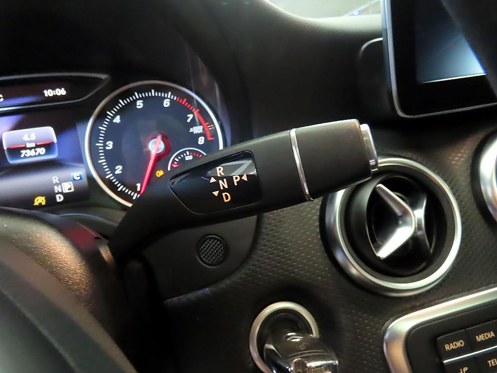 Mercedes Benz A Class 2016 Rojo - Importación desde Corea - HF Imports Iquique - Foto 14