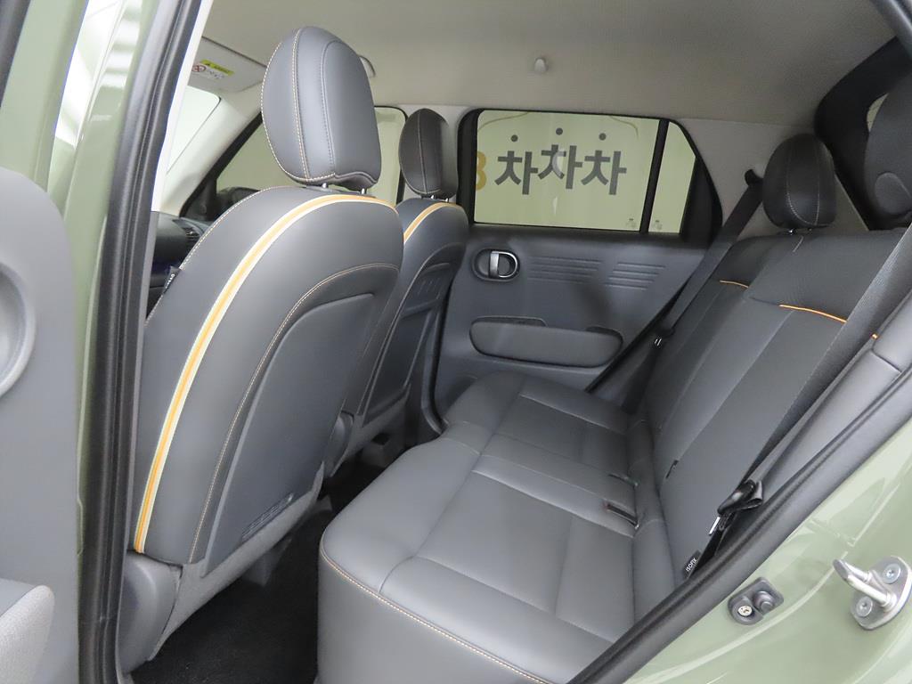HYUNDAI Casper - Vista 8