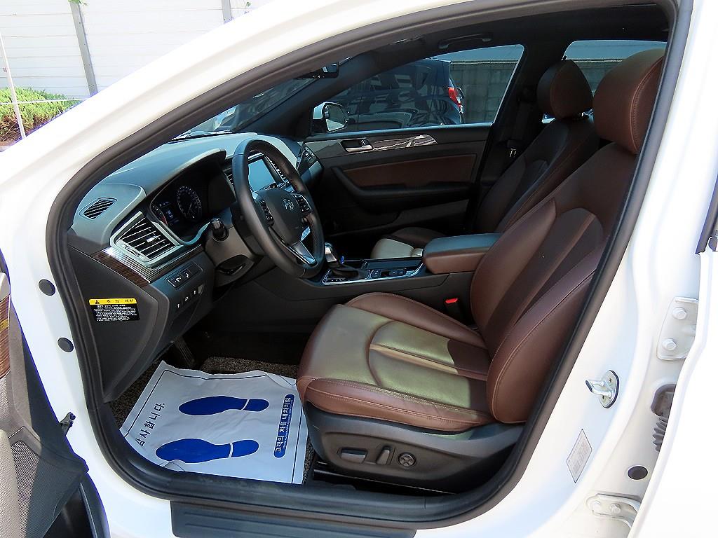 HYUNDAI Sonata - Vista 7