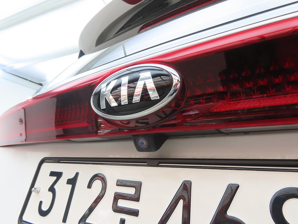 KIA Carnival 2021 Blanco - Importación desde Corea - HF Imports Iquique - Foto 18