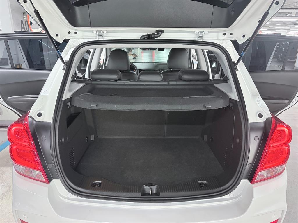 Chevrolet Trax 2019 Blanco - Importación desde Corea - HF Imports Iquique - Foto 17