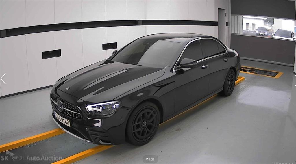 Mercedes Benz E class - Vista 2