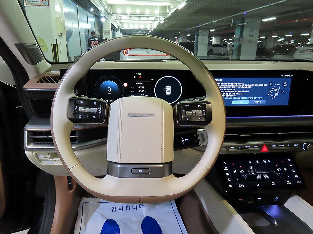 HYUNDAI Grandeur - Vista 10