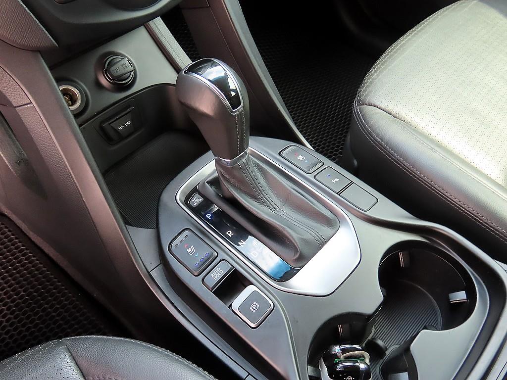 HYUNDAI Santa Fe - Vista 12