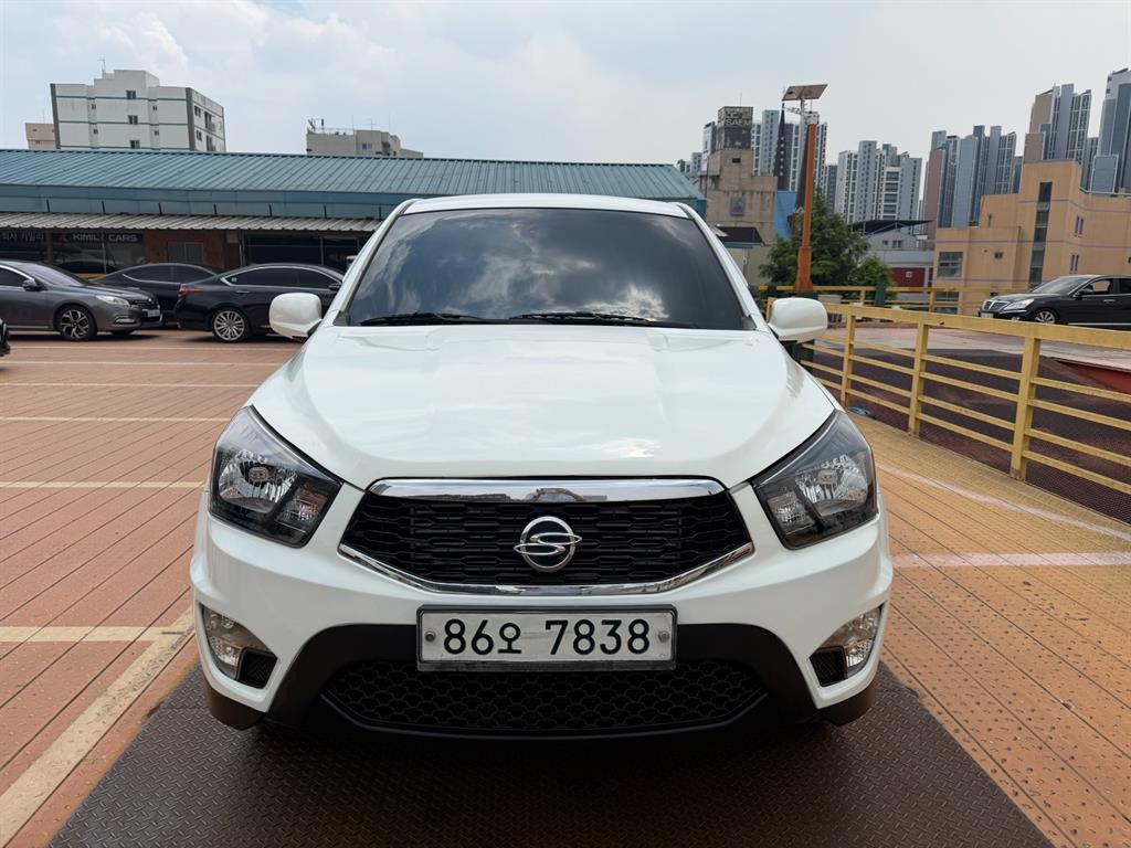Ssangyong Korando - Vista 3