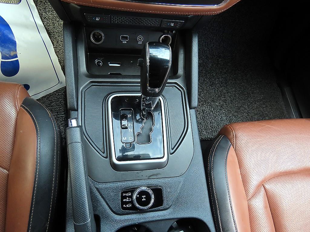 Ssangyong Rexton - Vista 12
