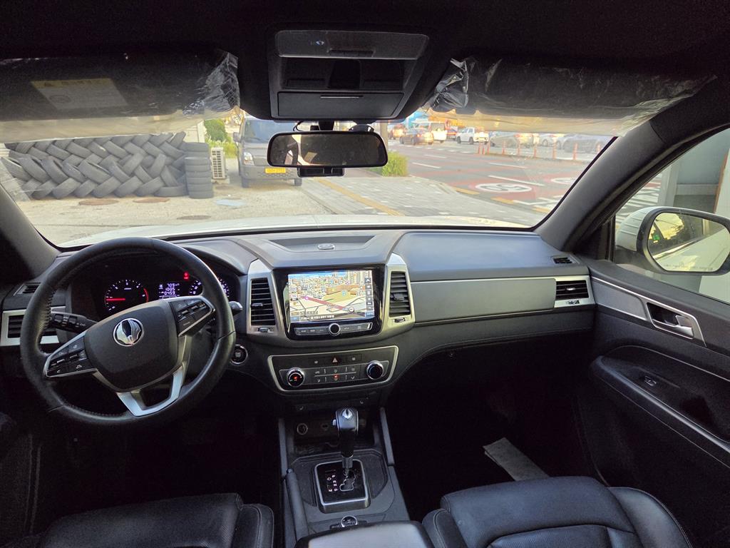 Ssangyong Rexton - Vista 7