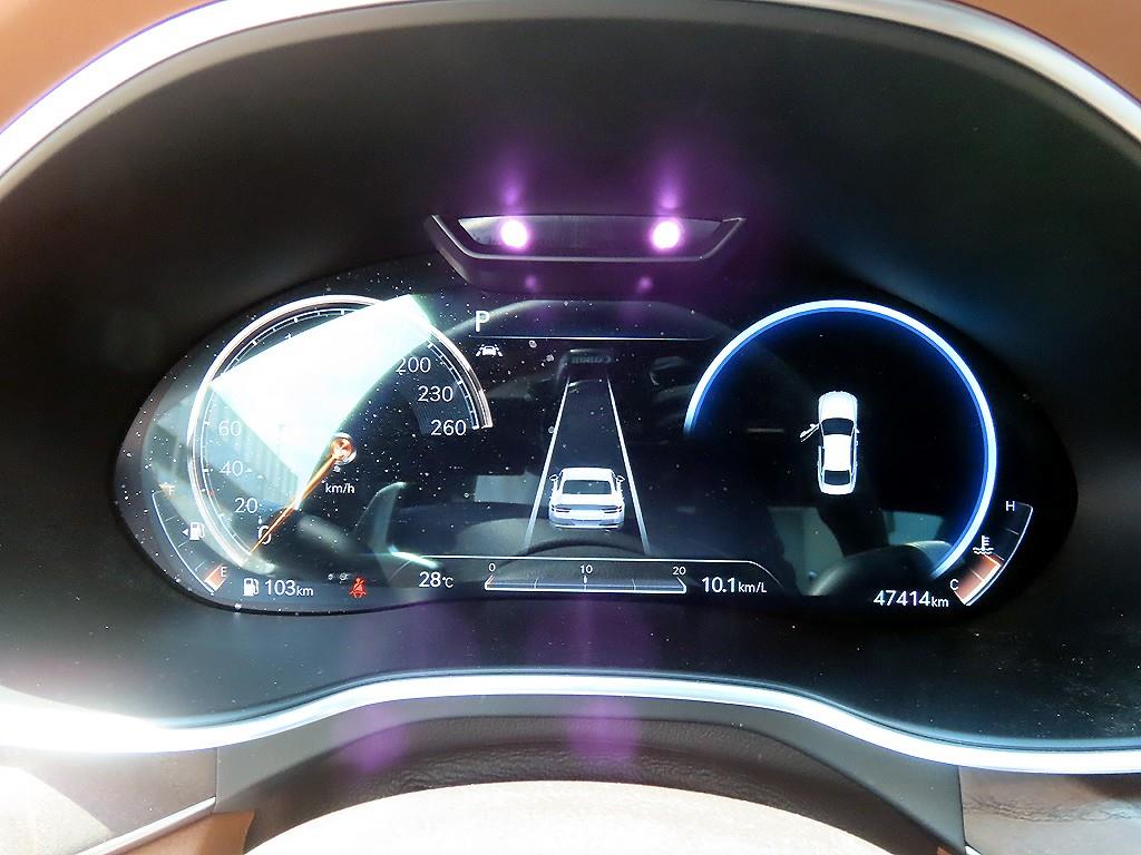 Genesis G80 - Vista 11