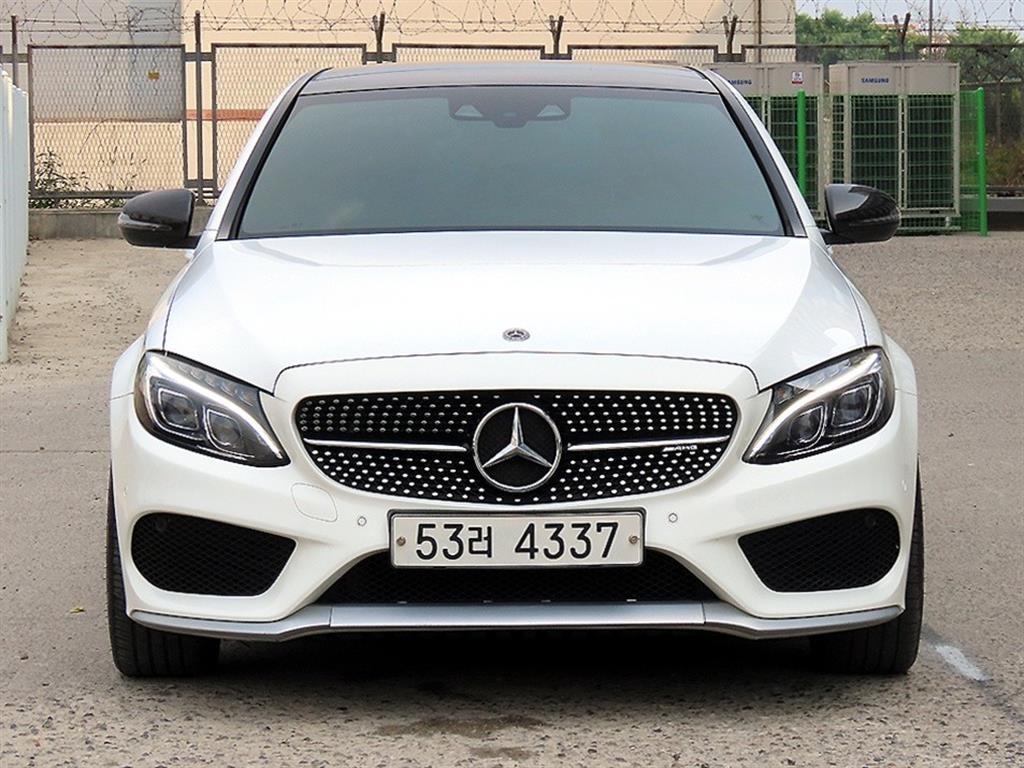 Mercedes Benz C Class 2018 - Importación desde Corea - HF Imports Iquique - Foto 1