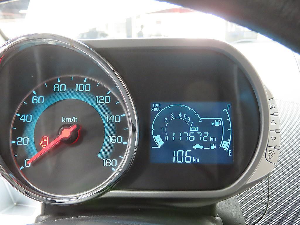 Chevrolet Spark - Vista 8