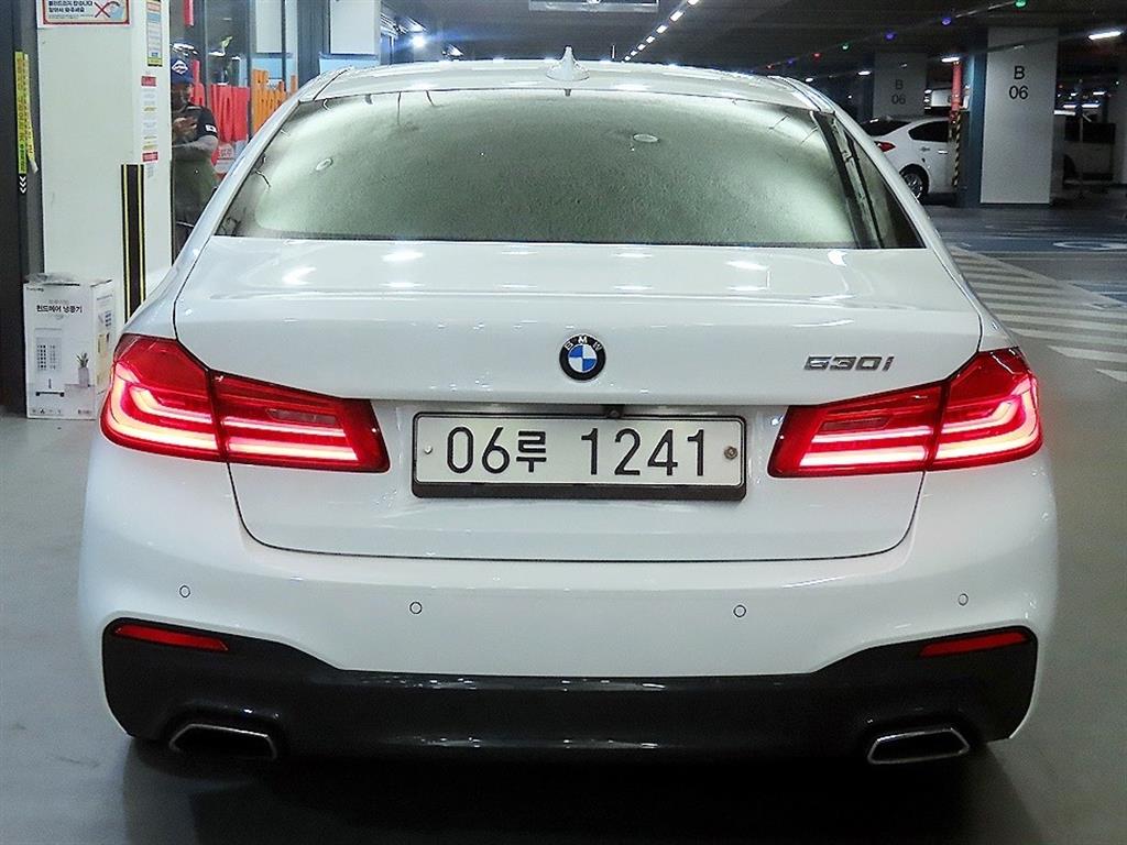 BMW 5 Series - Vista 7