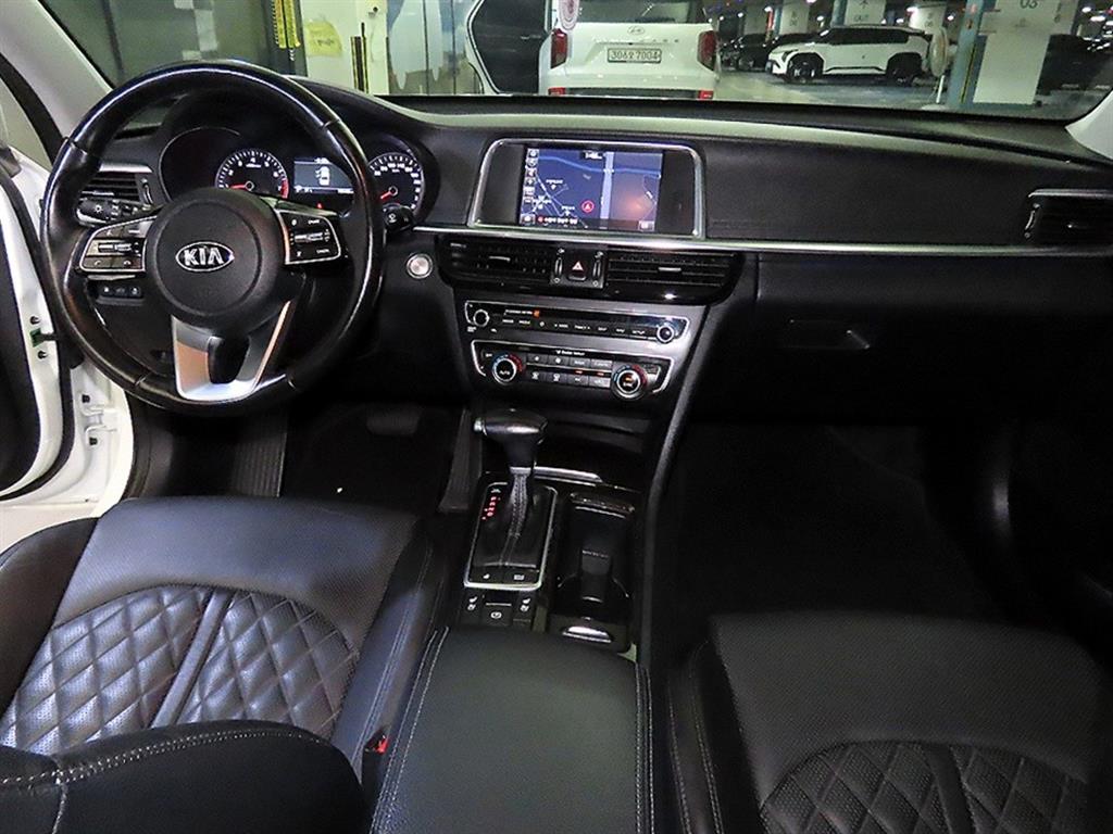 KIA K5 - Vista 12