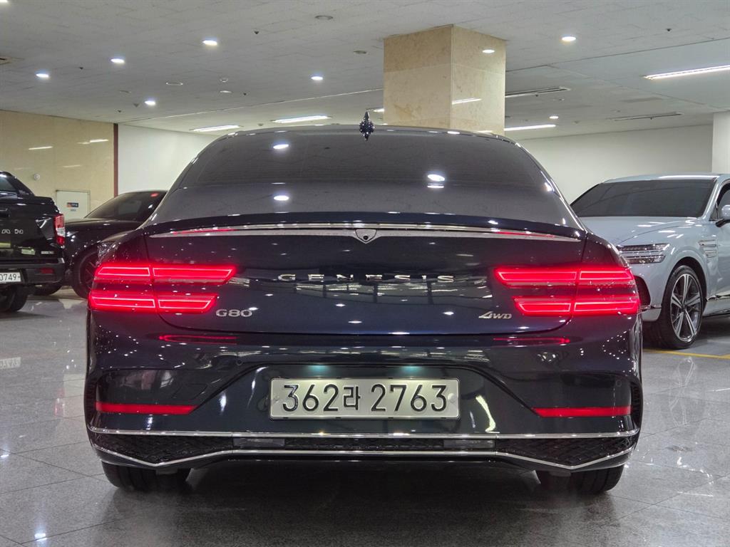 Genesis G80 - Vista 6