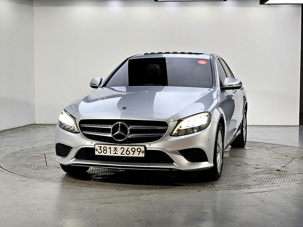 Mercedes Benz C Class - Vista 2