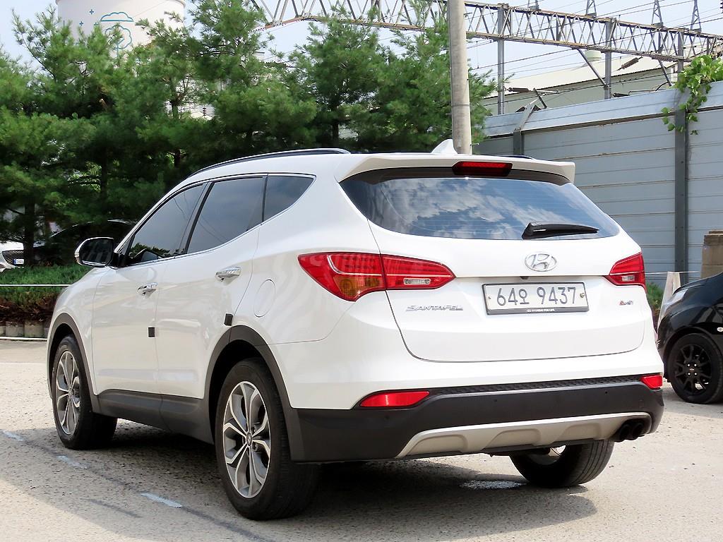 HYUNDAI Santa Fe - Vista 3