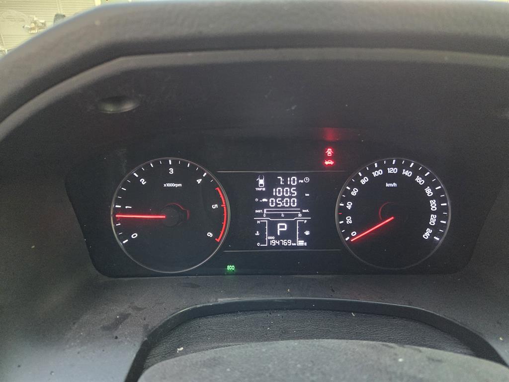 Ssangyong Rexton - Vista 11