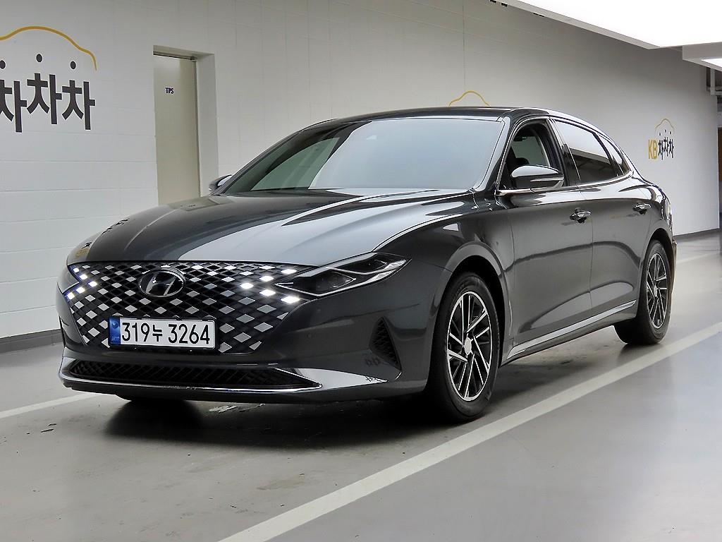 HYUNDAI Grandeur - Vista 2