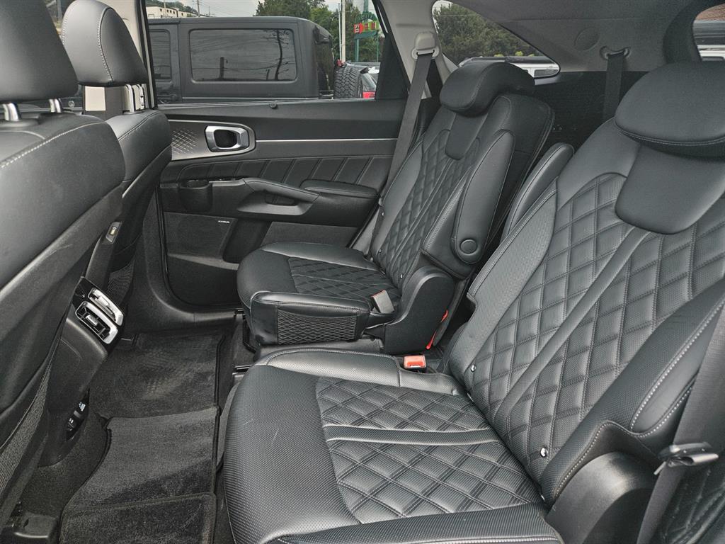 KIA Sorento - Vista 11