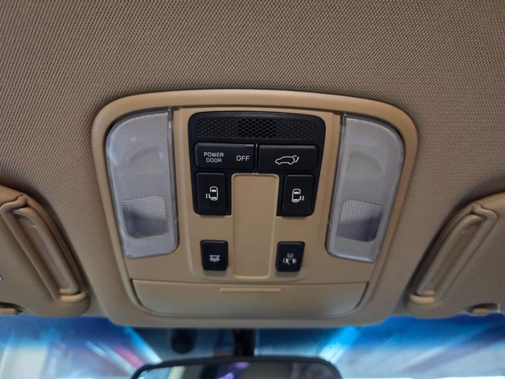 KIA Carnival 2016 Negro - Importación desde Corea - HF Imports Iquique - Foto 19