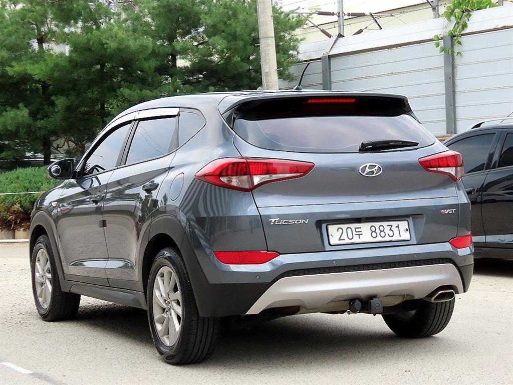 HYUNDAI Tucson - Vista 3