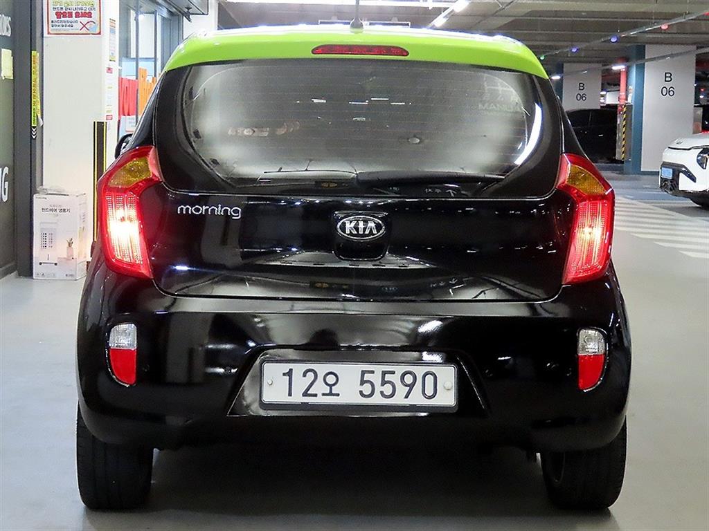 KIA Morning - Vista 5
