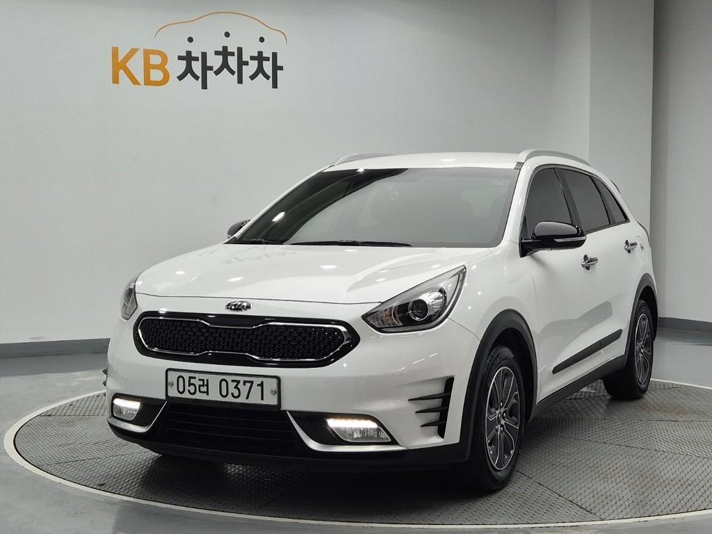 KIA Niro 2016 Blanco - Importación desde Corea - HF Imports Iquique - Foto 1