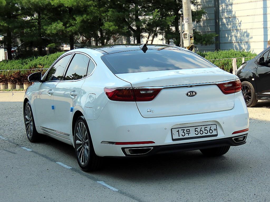 KIA K7 - Vista 3