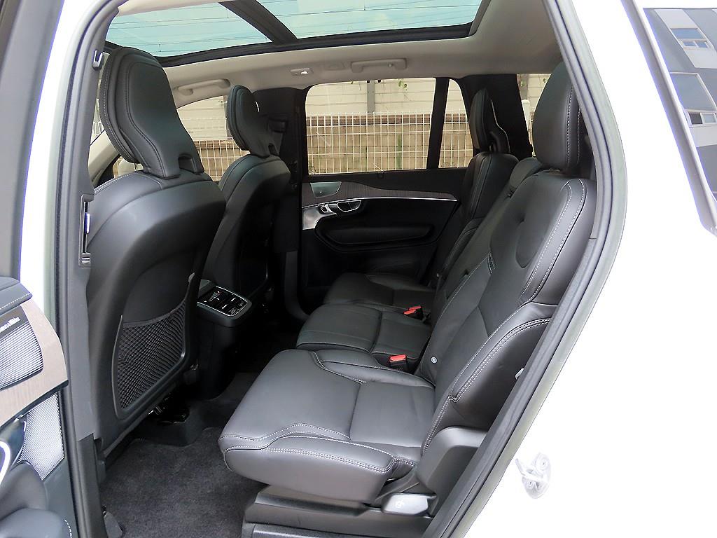 Volvo XC90 - Vista 8