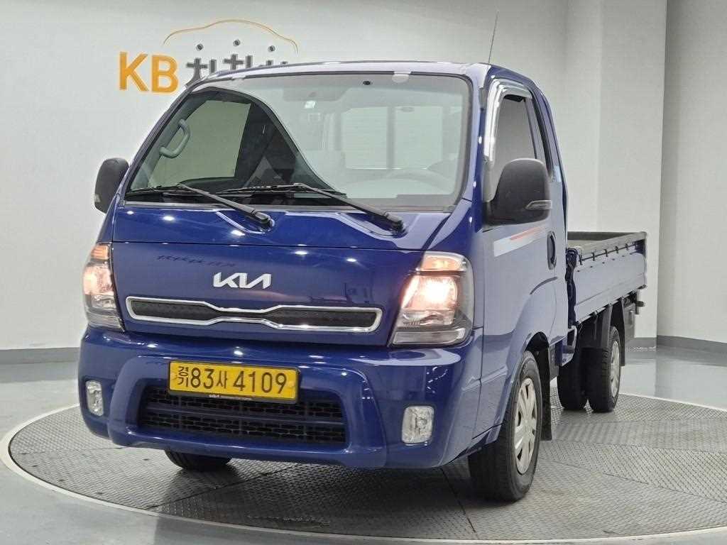 Small Truck Cargo (small) 2022 Blanco - Importación desde Corea - HF Imports Iquique - Foto 1