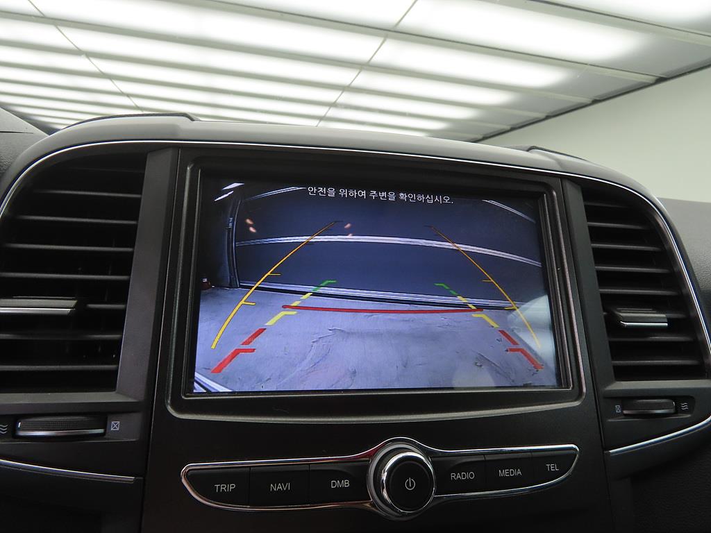 SAMSUNG QM6 2019 Blanco - Importación desde Corea - HF Imports Iquique - Foto 16