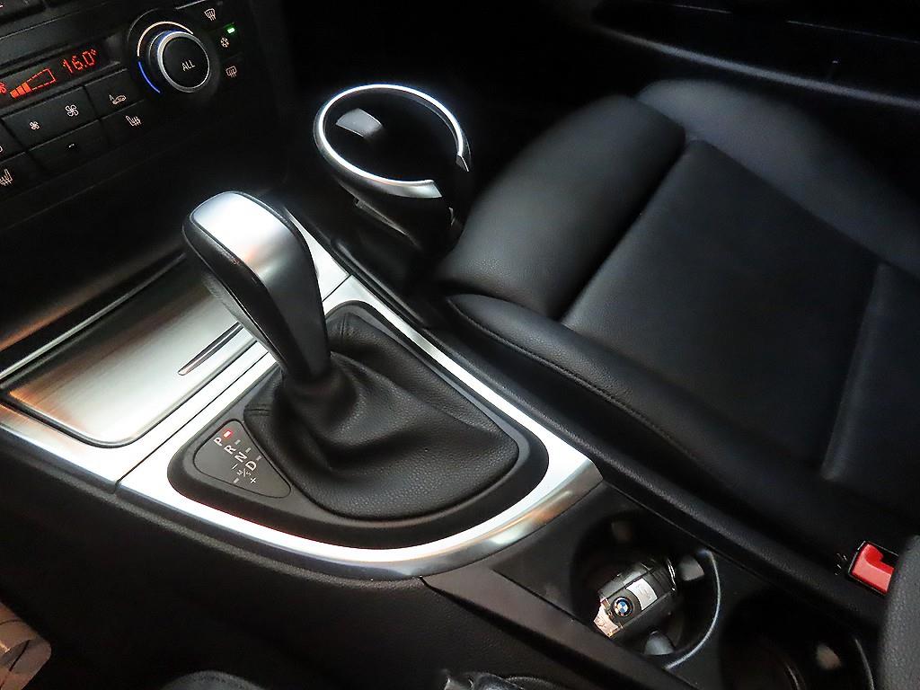 BMW 1 series 2011 Gris - Importación desde Corea - HF Imports Iquique - Foto 14