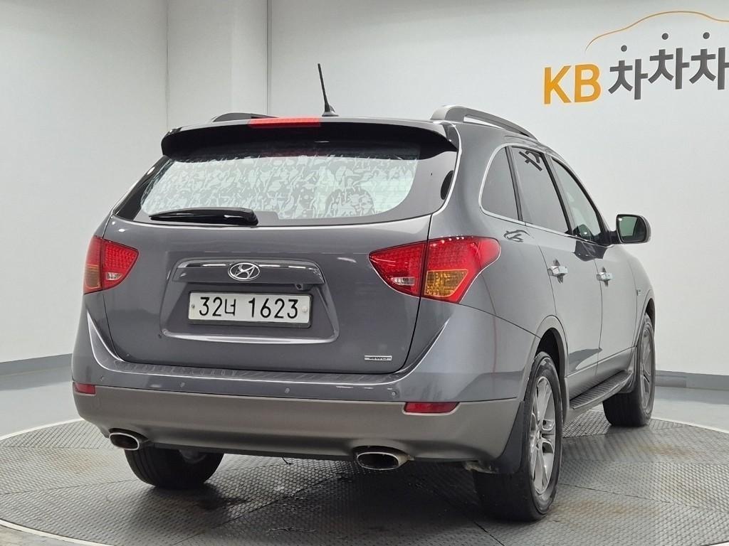 HYUNDAI Veracruz - Vista 3