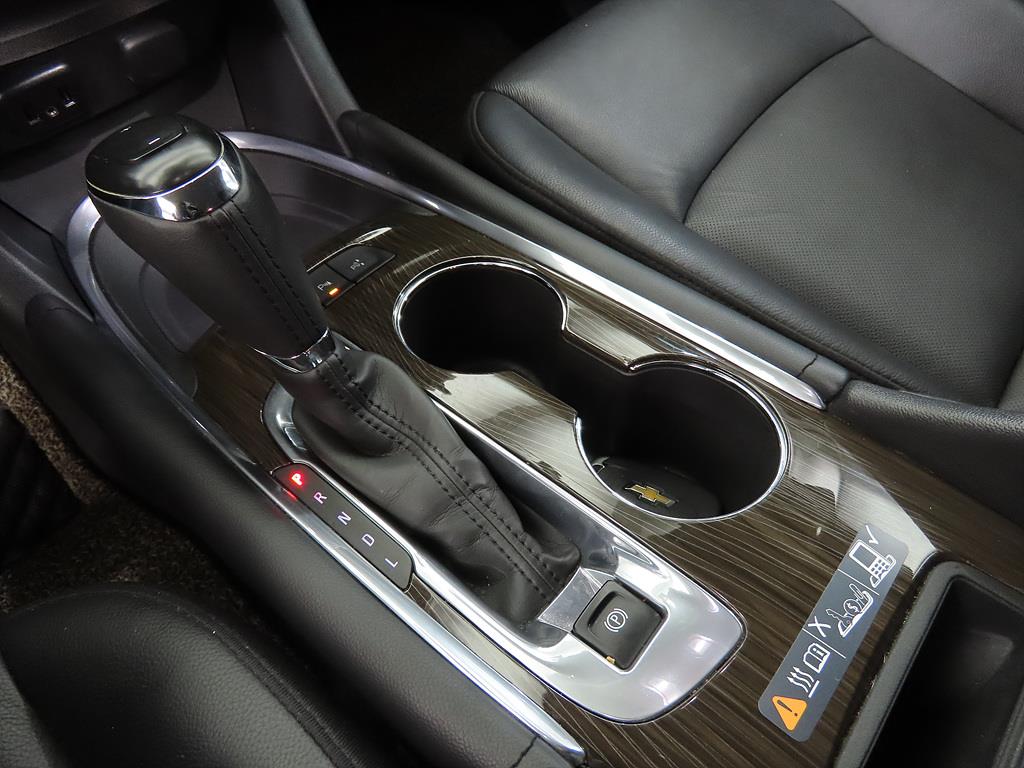 Chevrolet Malibu 2017 Gris - Importación desde Corea - HF Imports Iquique - Foto 16