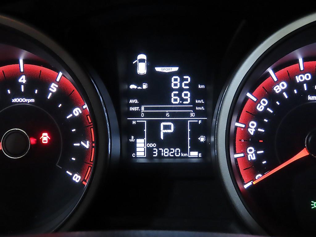 Ssangyong Tivoli - Vista 11