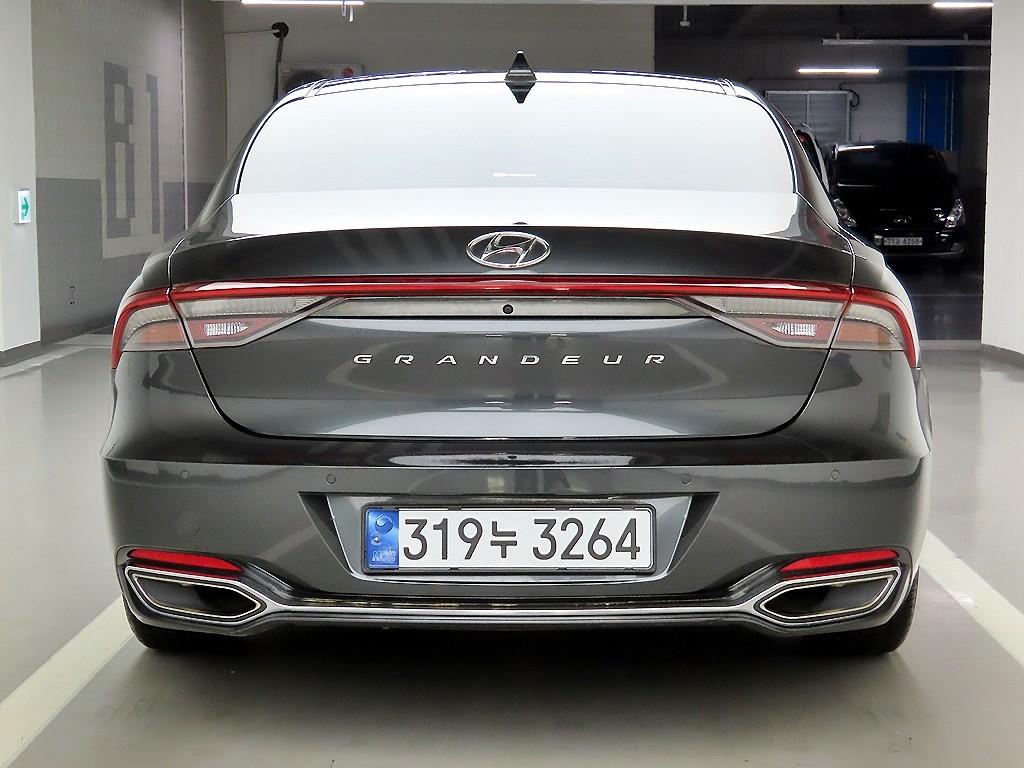 HYUNDAI Grandeur - Vista 3