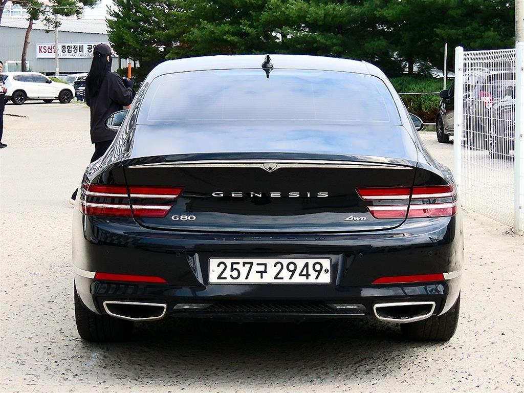 Genesis G80 - Vista 6