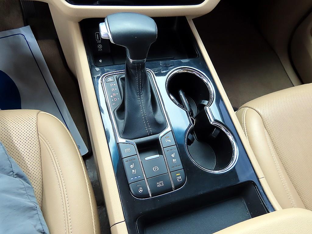 KIA Carnival 2018 Blanco - Importación desde Corea - HF Imports Iquique - Foto 13