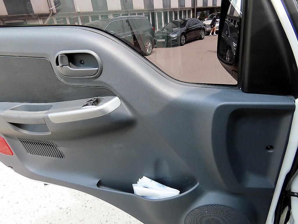 Small Truck Cargo (small) 2025 - Importación desde Corea - HF Imports Iquique - Foto 14