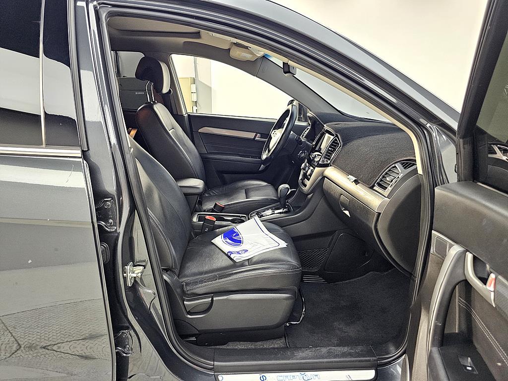Chevrolet Captiva 2016 Gris - Importación desde Corea - HF Imports Iquique - Foto 13