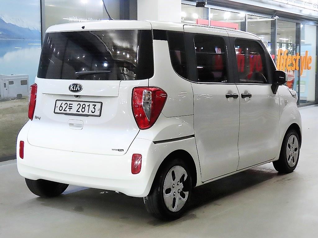 KIA Ray - Vista 6