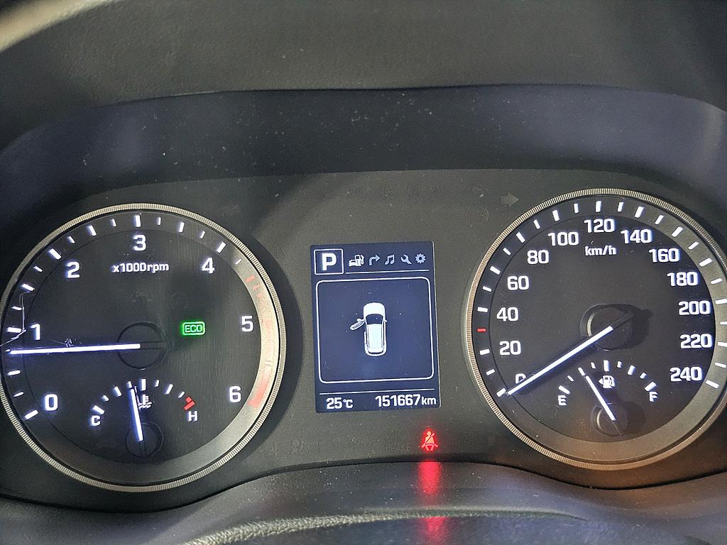 HYUNDAI Tucson - Vista 9