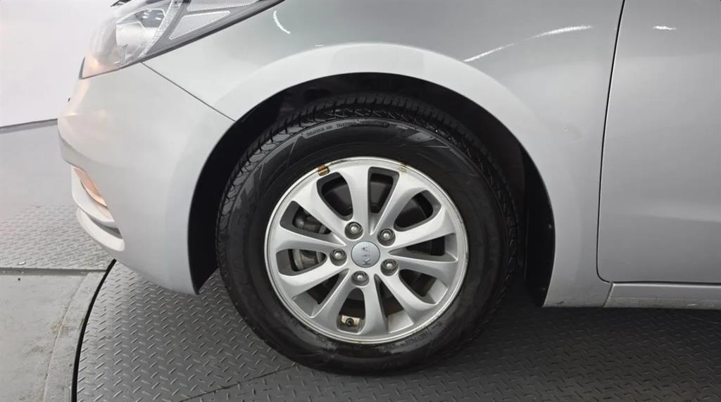 KIA K3 - Vista 7
