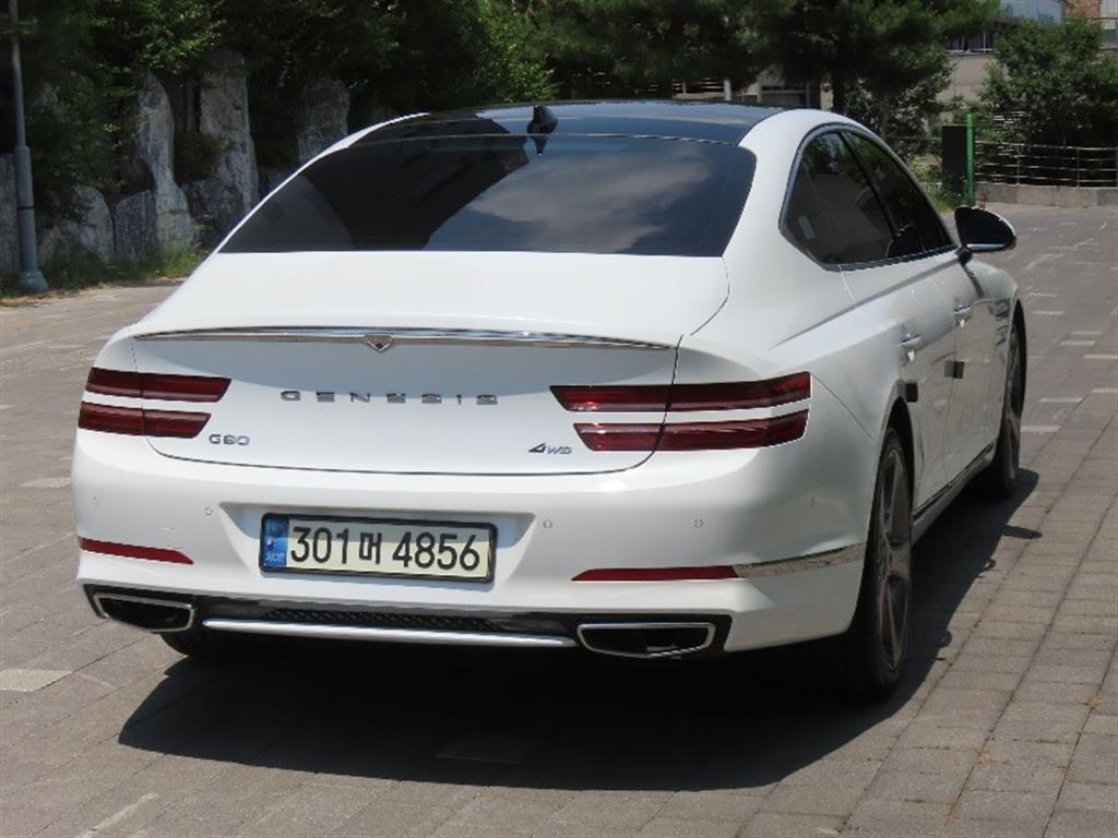 Genesis G80 - Vista 3