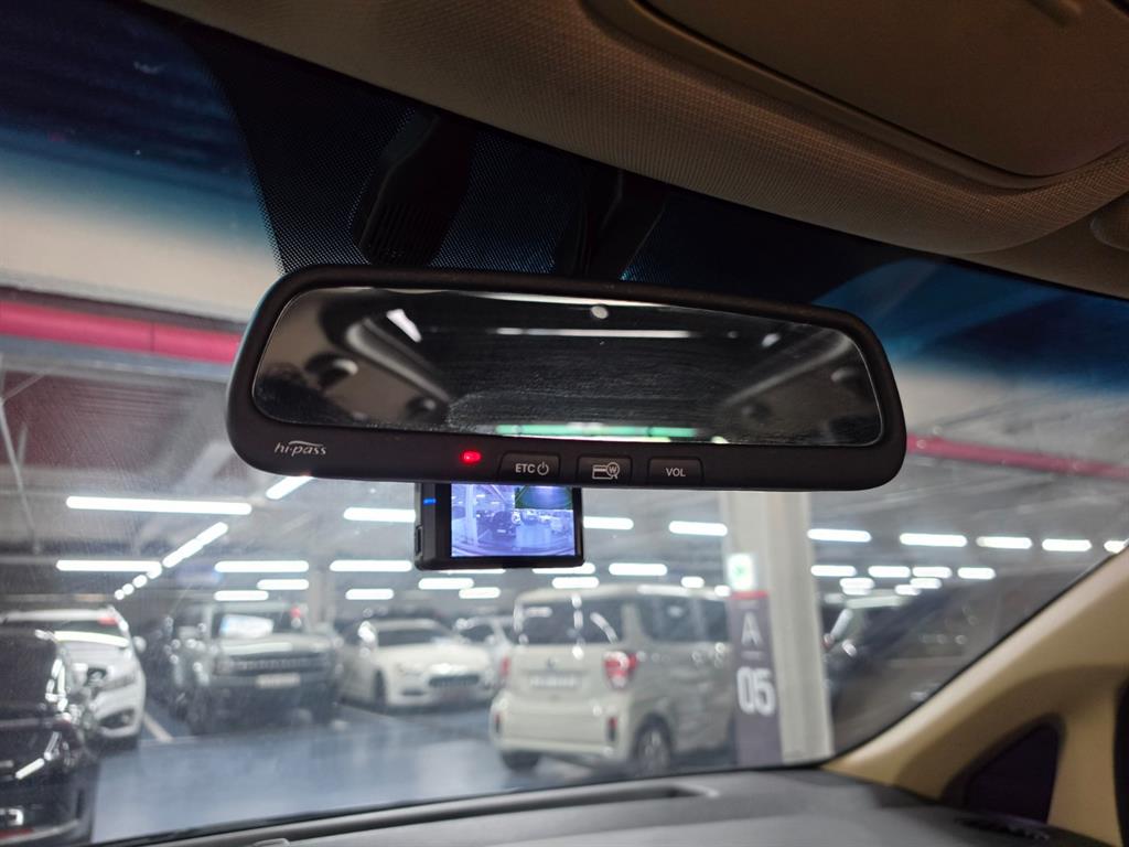 KIA Carnival 2016 Negro - Importación desde Corea - HF Imports Iquique - Foto 18