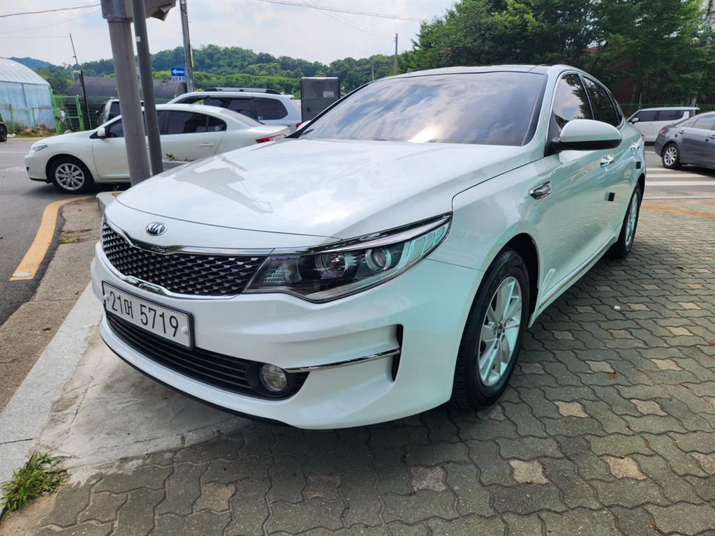 KIA K5 2017 Blanco - Importación desde Corea - HF Imports Iquique - Foto 1