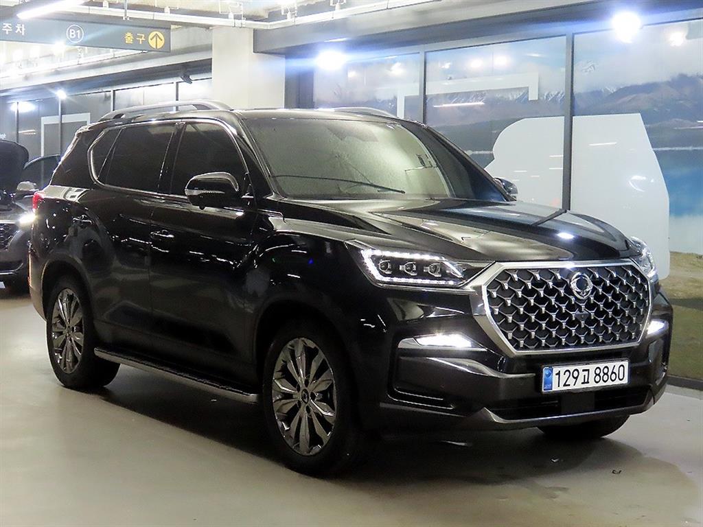 Ssangyong Rexton 2023 Negro - Importación desde Corea - HF Imports Iquique - Foto 1