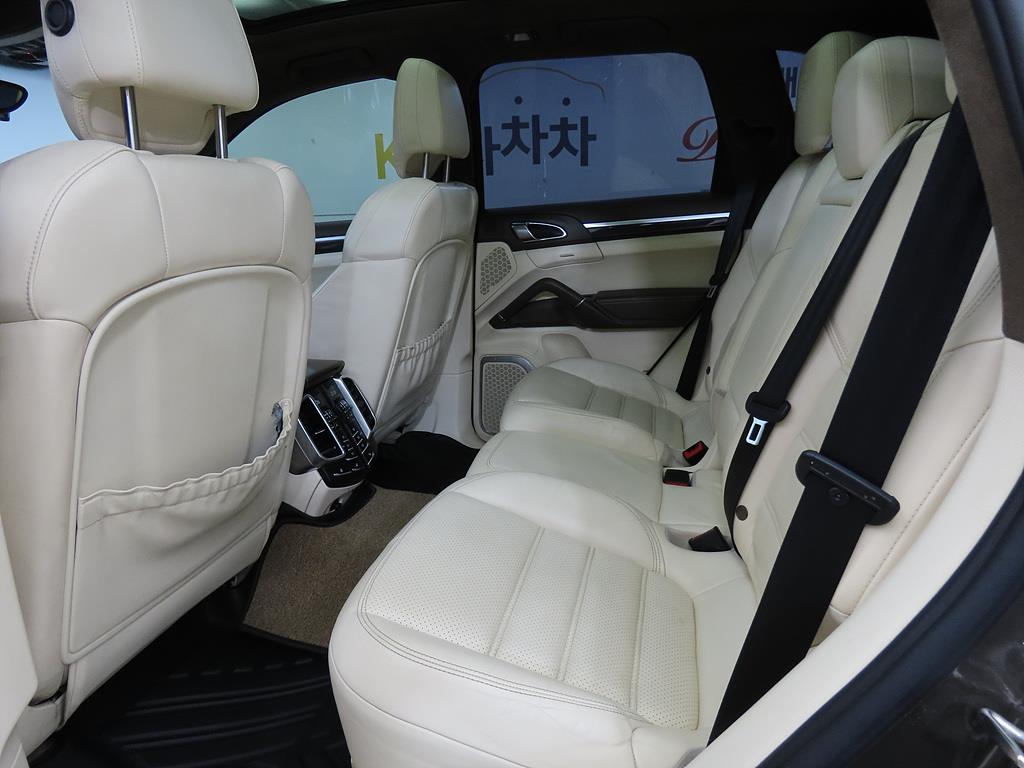 Porsche Cayenne - Vista 9