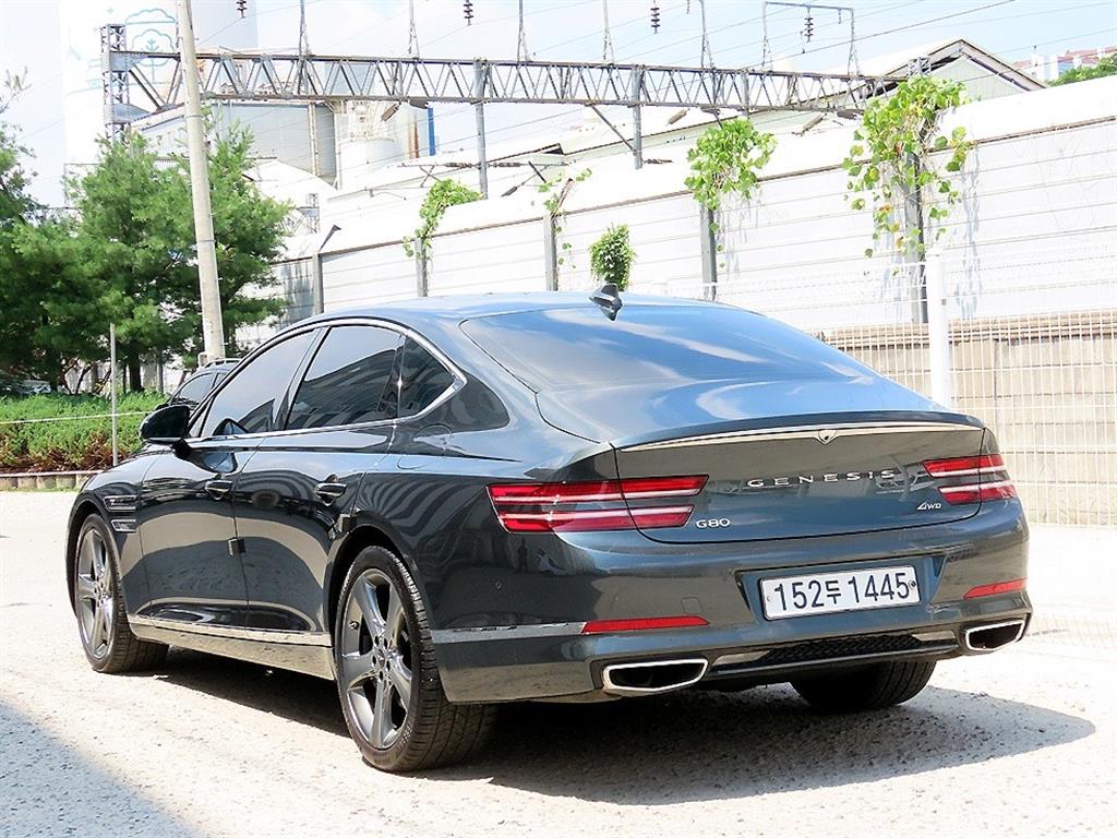 Genesis G80 - Vista 3