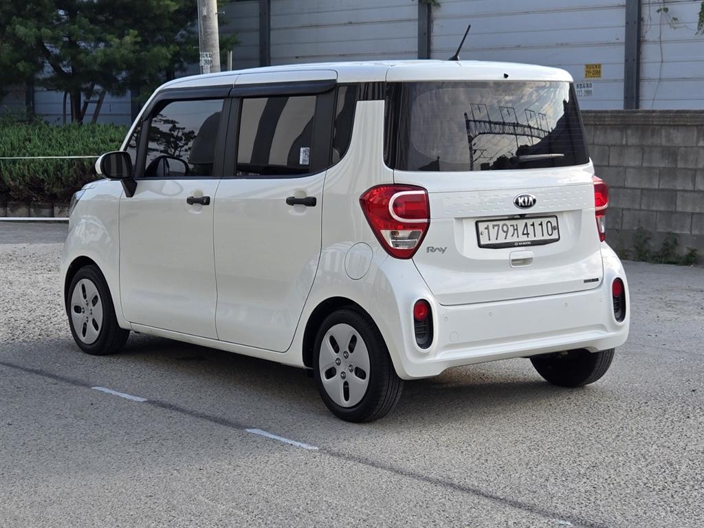 KIA Ray - Vista 3