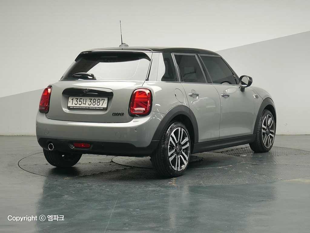 Mini Cooper - Vista 3
